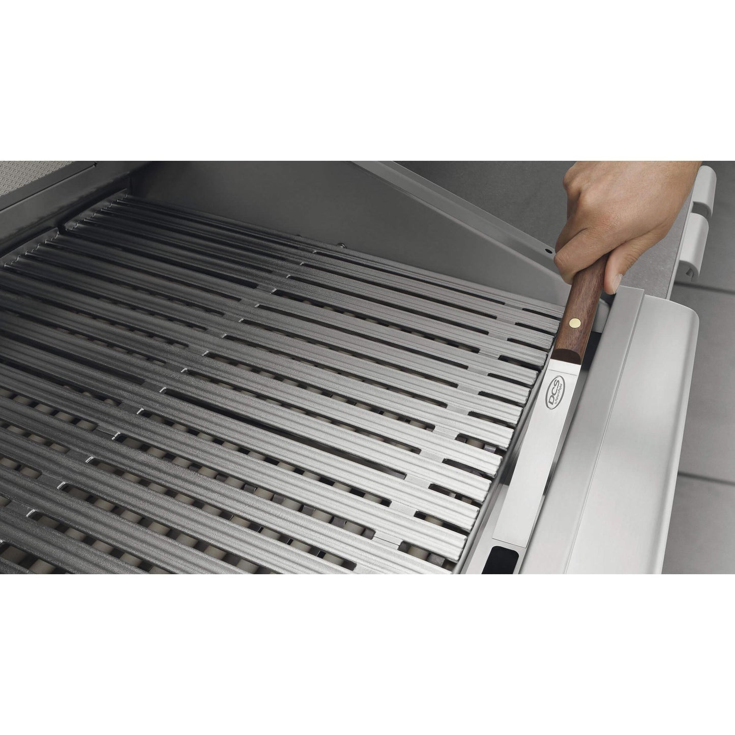 DCS Series 7 36in Built-in Gas Grill with Rotisserie BH1-36R-L IMAGE 5