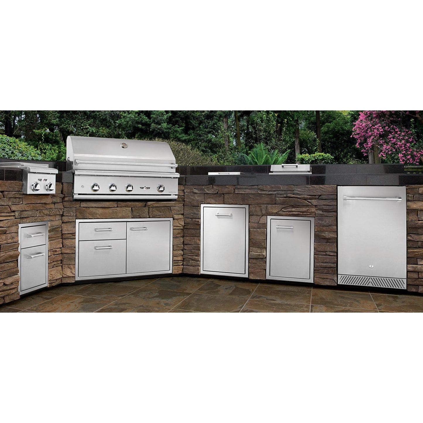 Delta Heat Premier Series Natural Gas Grill with LED Control Panel Lights DHBQ32G-D-N IMAGE 6