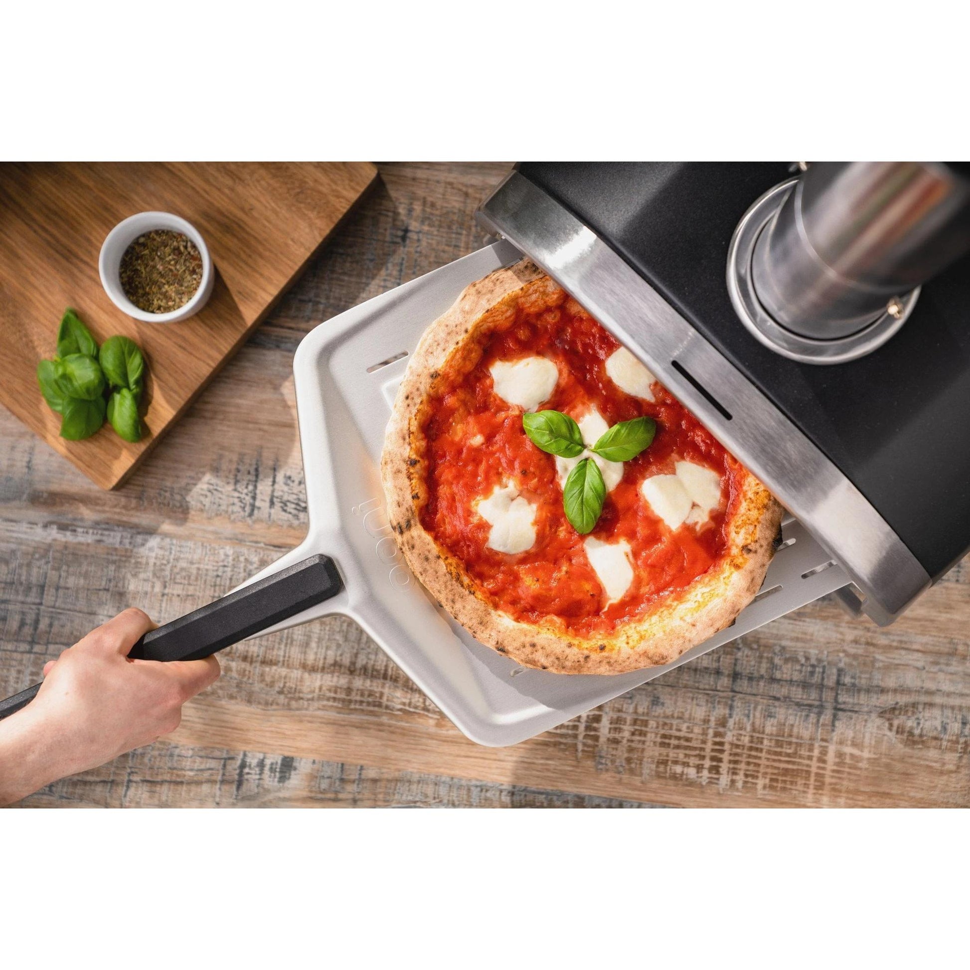 Ooni Fyra 12 Pellet Pizza Oven UU-P0AD00 IMAGE 9