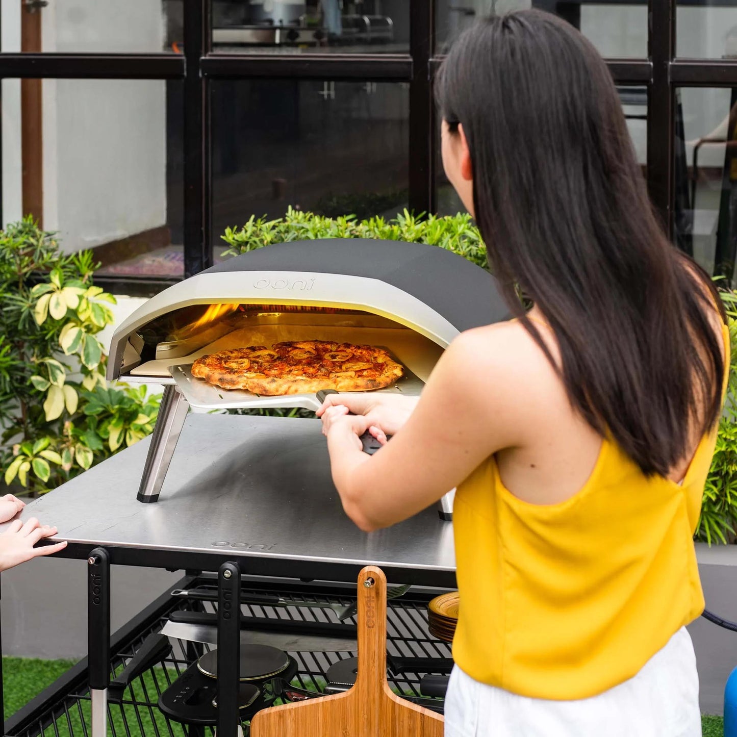 Ooni Koda 16 Gas Powered Pizza Oven UU-P19E00 IMAGE 10