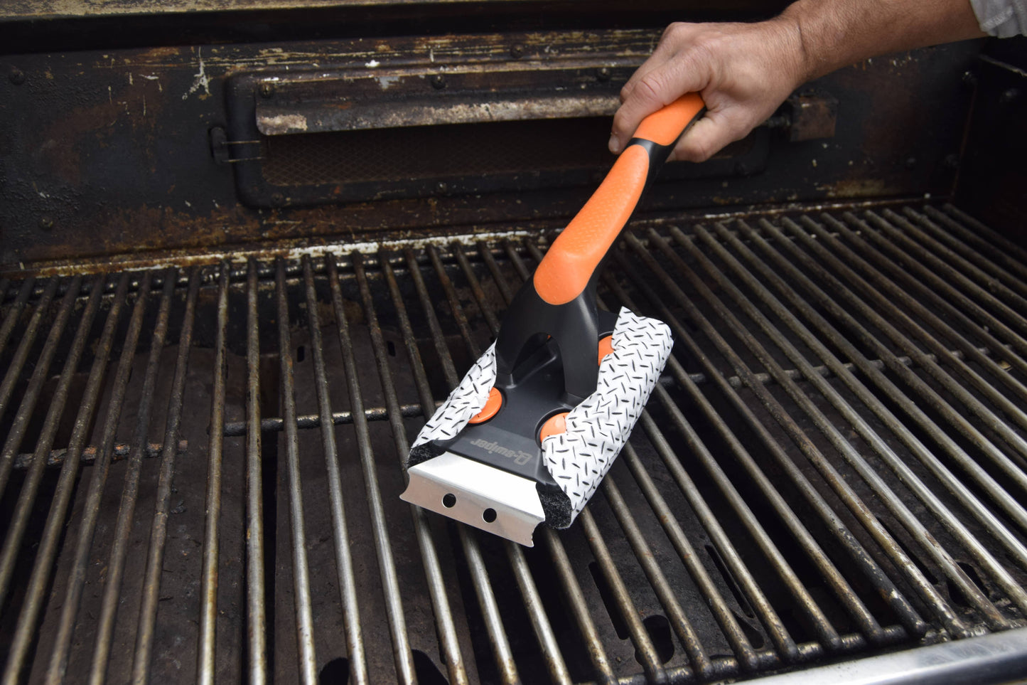 Proud Grill - Q-Swiper XL Complete Grill Cleaner Kit